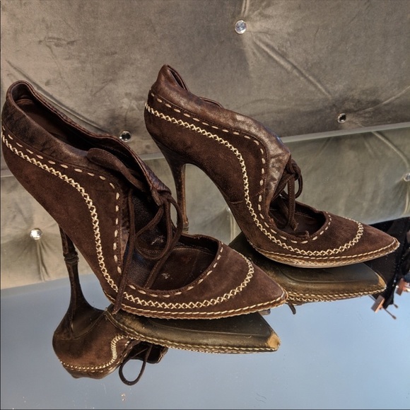 Alexander McQueen Shoes - Alexander McQueen Brown Suede Ankle Tie Up Pump 38